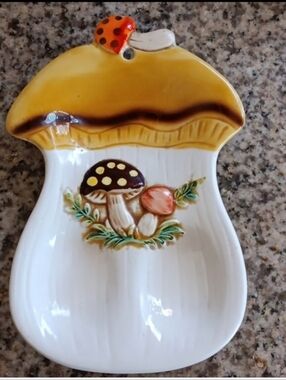 1976 Merry Mushroom Spoon Holder